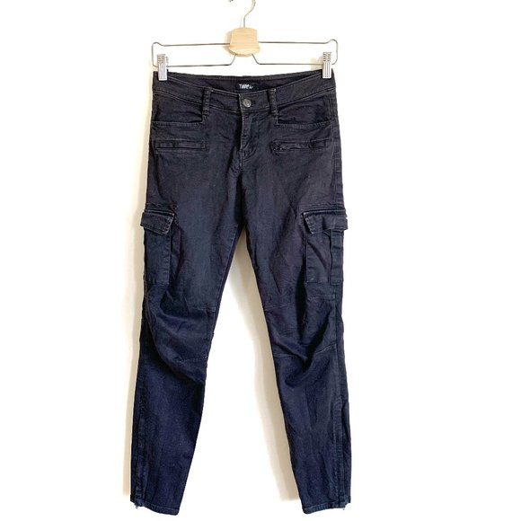 ARITZIA | TNA BLACK/GRAY CARGO PANTS - Picture 1 of 8